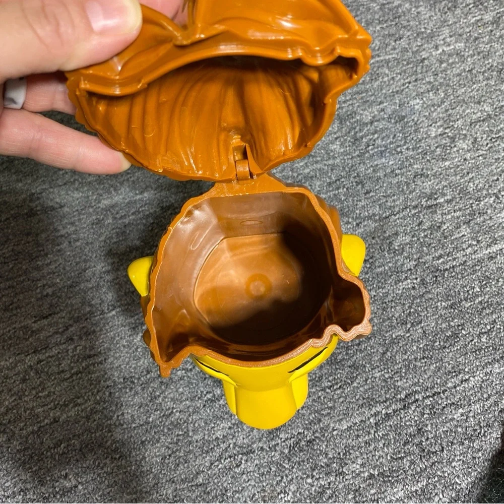 Disney Lion King Disney on Ice Souvenir Flip Top Mug Cup Simba Mufasa Vintage - Picture 12 of 12